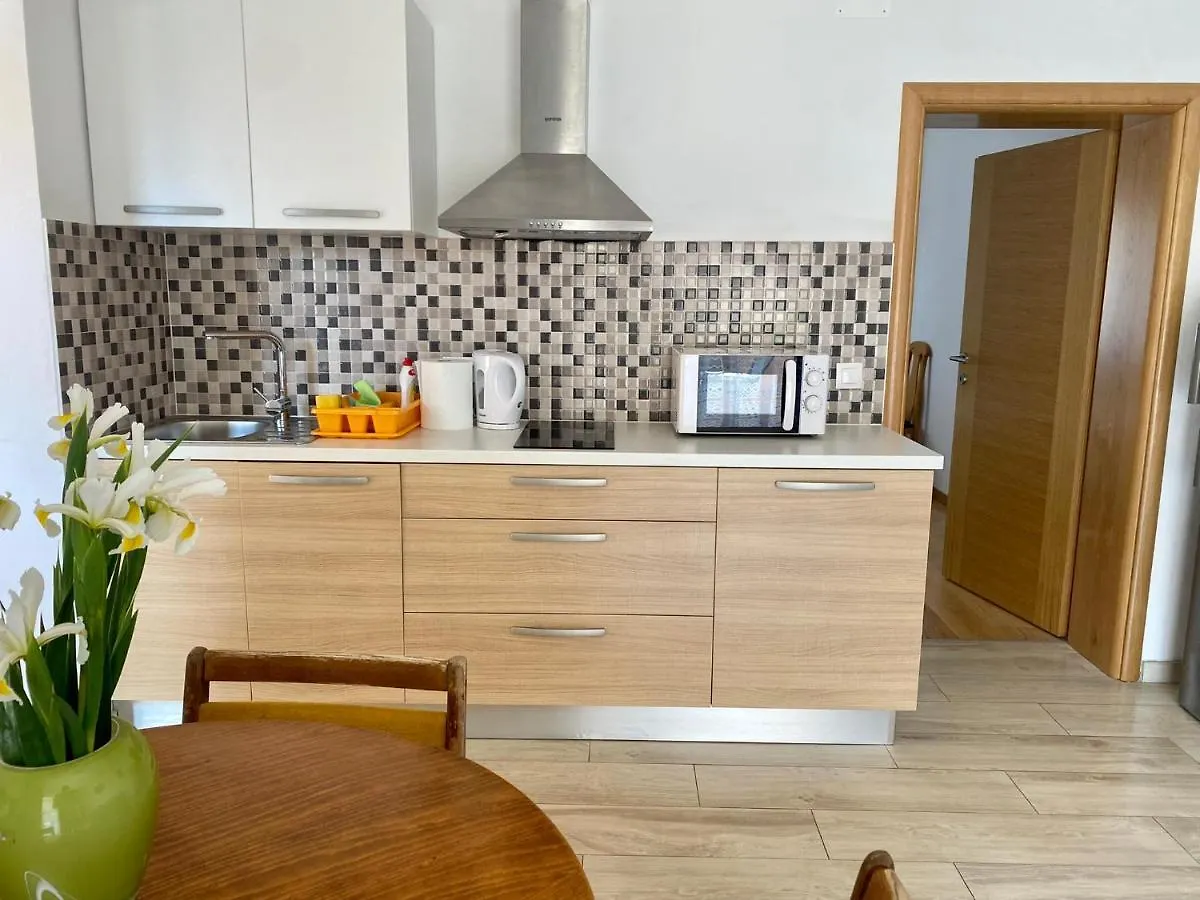 Apartment Mirna Novigrad  Croatia